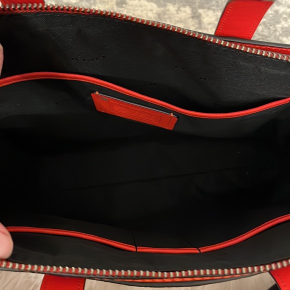 Coach Metropolitan Soft Brief - Picture 7 of 16